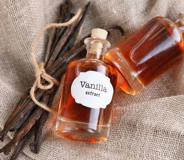 Vanilla Extract  Home Remedies For Toothache And Swelling